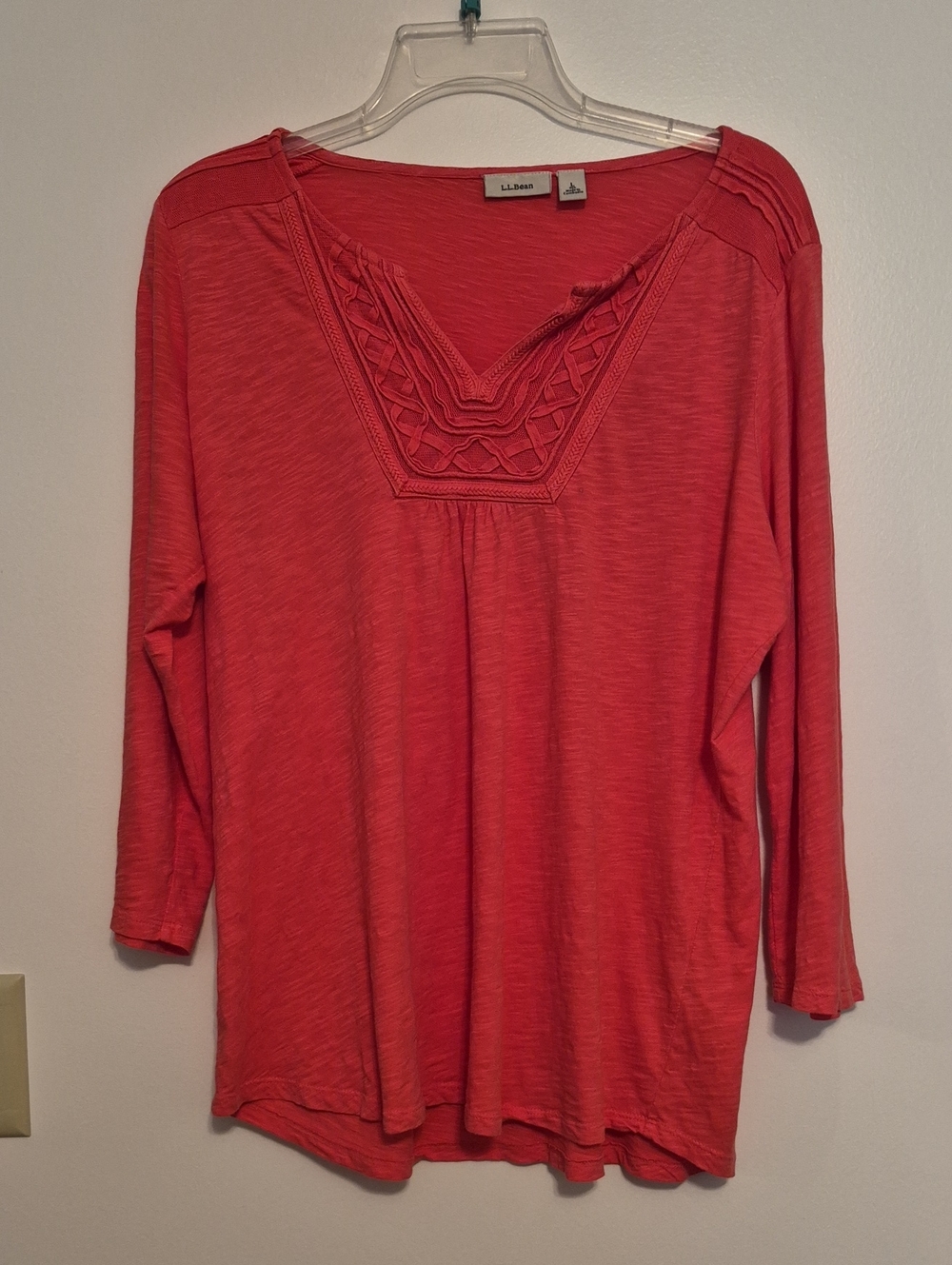 L.L. Bean Women's Coral V-Neck Long Sleeve Top with Lace Trim SZ L